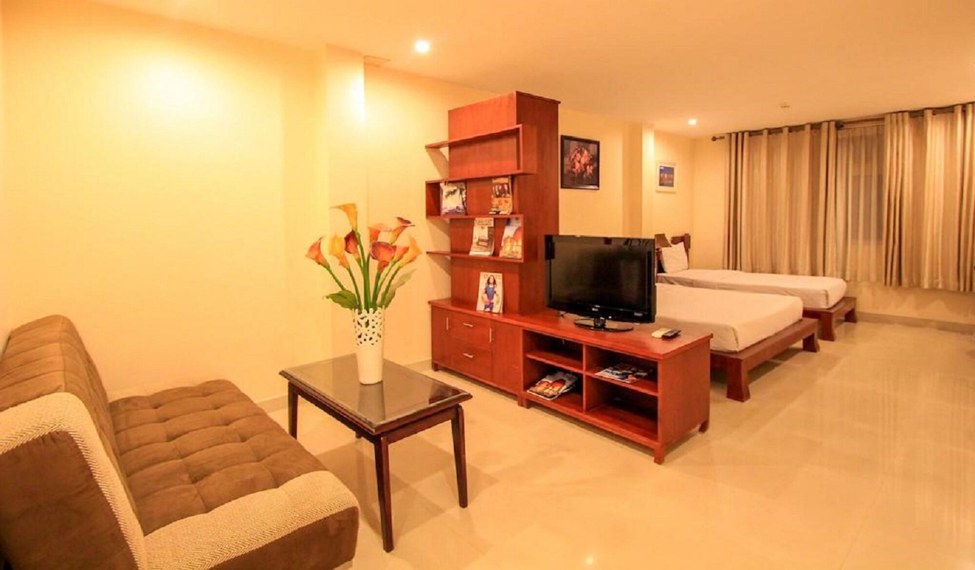 Ipeace Hotel Thành Pho Ho Chí Minh Esterno foto
