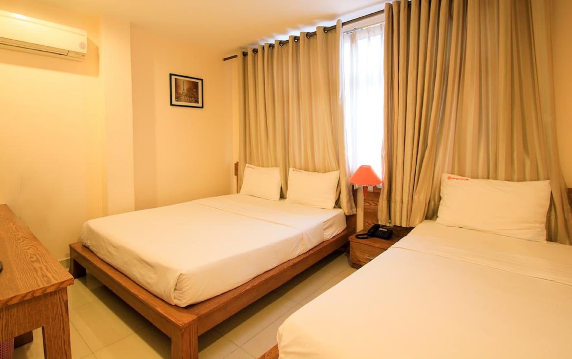 Ipeace Hotel Thành Pho Ho Chí Minh Esterno foto