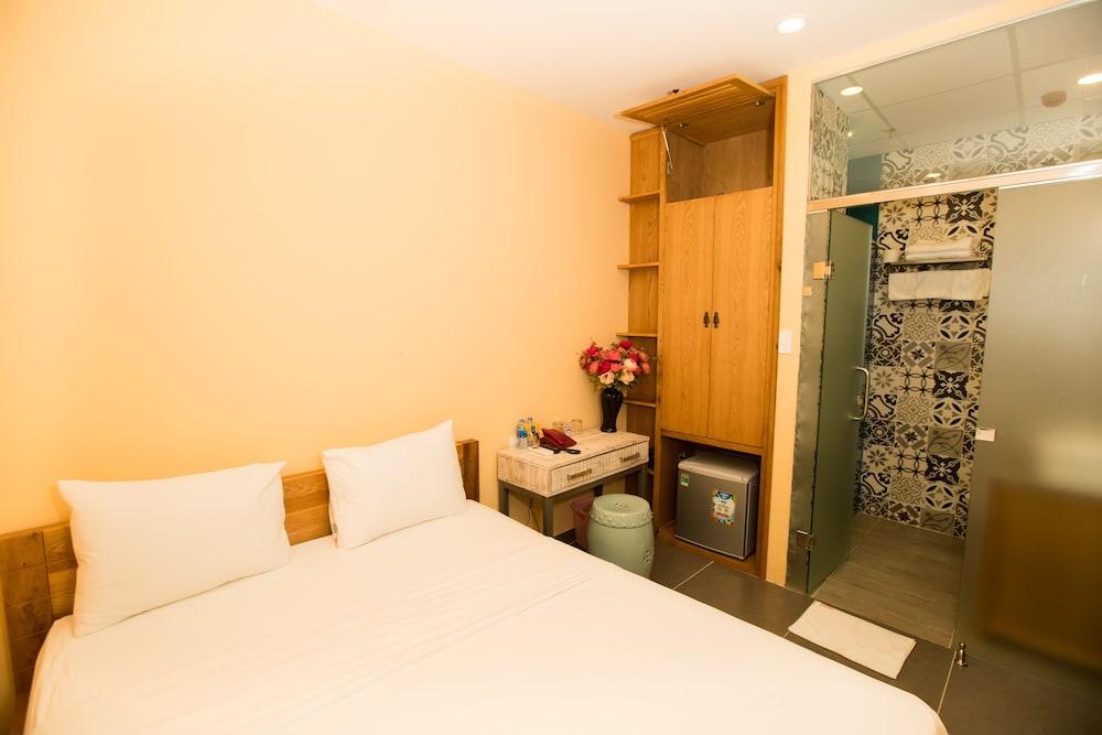 Ipeace Hotel Thành Pho Ho Chí Minh Esterno foto