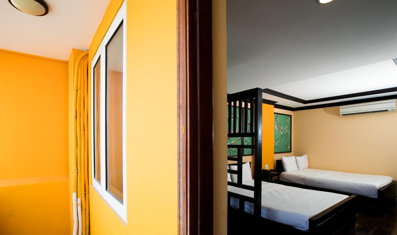 Ipeace Hotel Thành Pho Ho Chí Minh Esterno foto