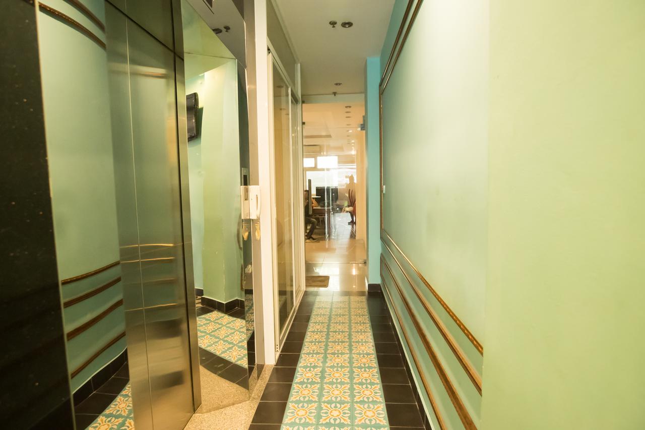 Ipeace Hotel Thành Pho Ho Chí Minh Esterno foto