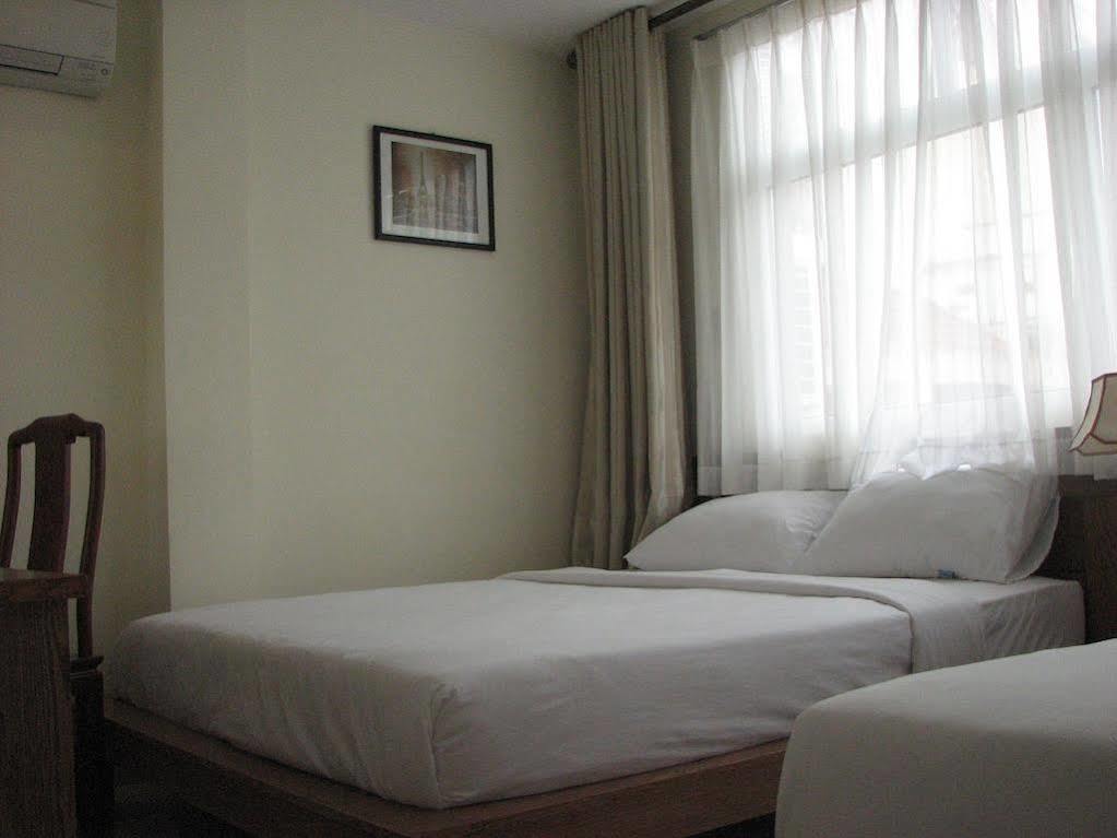 Ipeace Hotel Thành Pho Ho Chí Minh Esterno foto